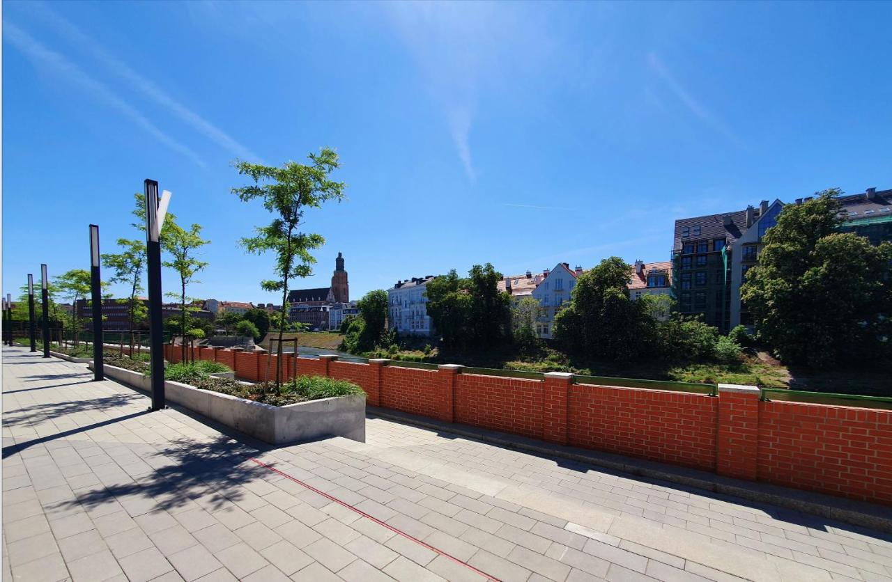Apartment 24H With Free Garage And Ac Jagielly 5 Wroclaw Exterior photo